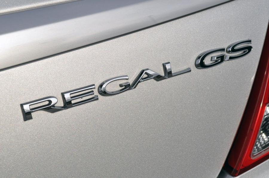  Buick Regal GS 2012 года  (фото 80 из 90)